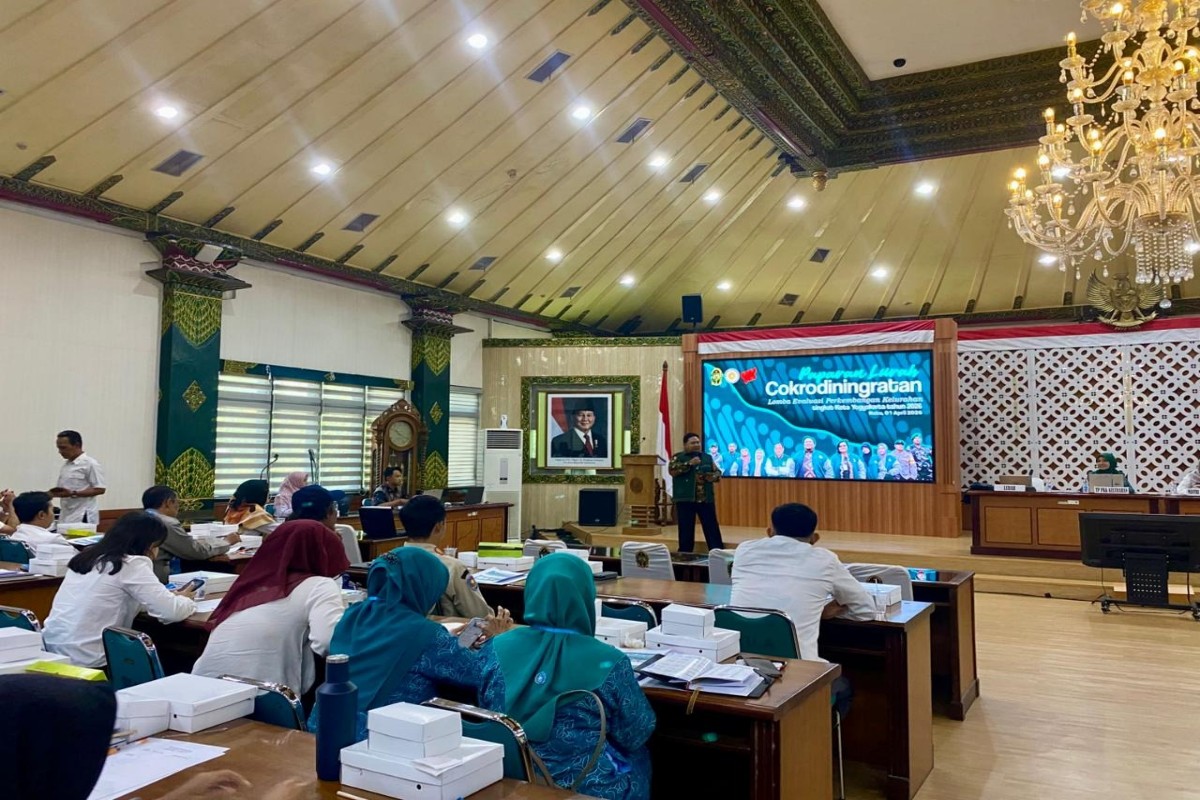 Cara Warga Cokrodiningratan Ubah Sampah Jadi Nilai Ekonomi