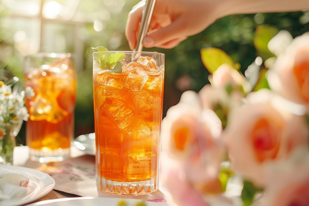 Es Teh Sebaiknya Diminum Tawar, Ini Penjelasan Manfaatnya