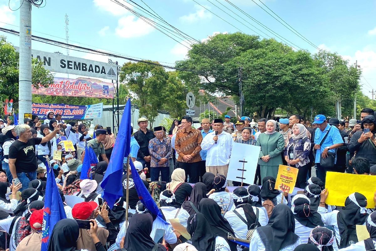 Ratusan Pekerja PT MTG Mogok di Sleman, Tuntut Pesangon Layak