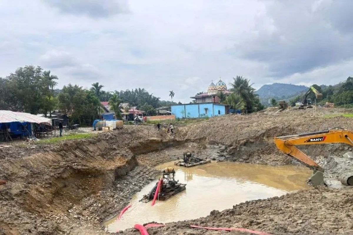 Tujuh Penambang Emas Ilegal di Jambi Ditangkap Polisi