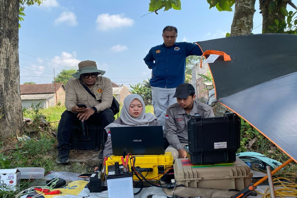 Misteri Api di Seyegan Sleman Diusut, UPNVY Turunkan Alat Geolistrik