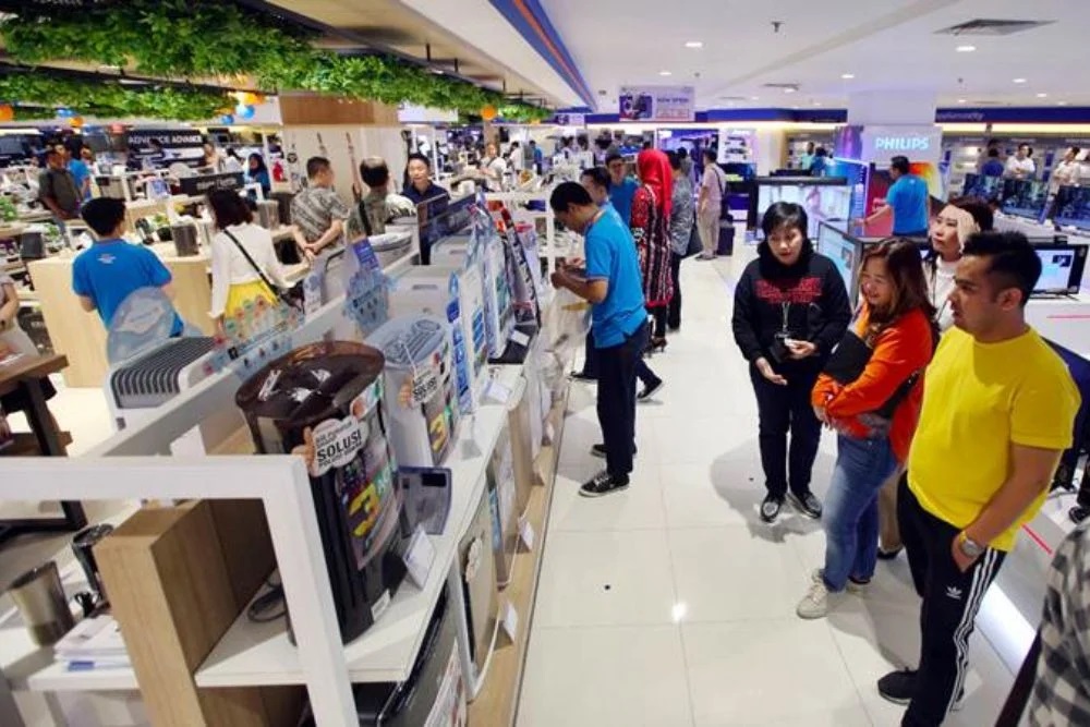 Harga Elektronik Naik, Polytron dan Sharp Atur Ulang Produksi