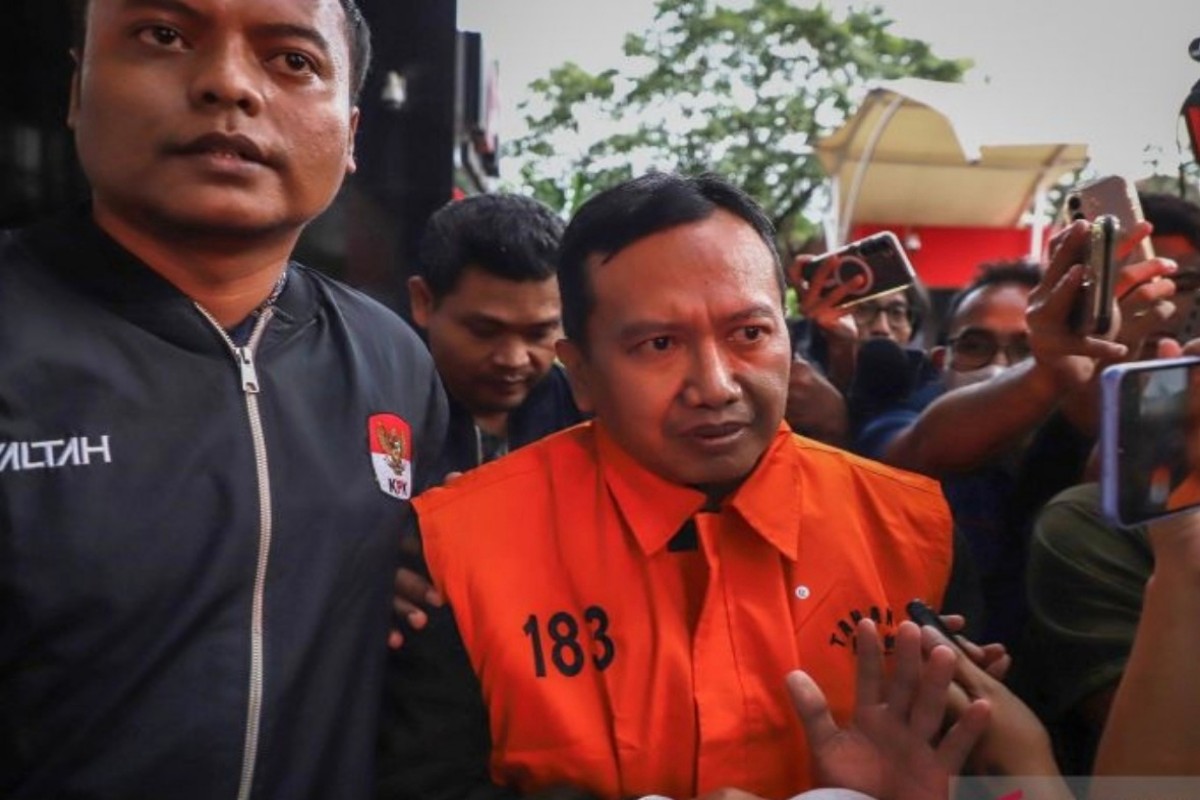 Moch Mahrus Ditahan KPK, Diduga Suap Anwar Sadad Rp1,5 Miliar